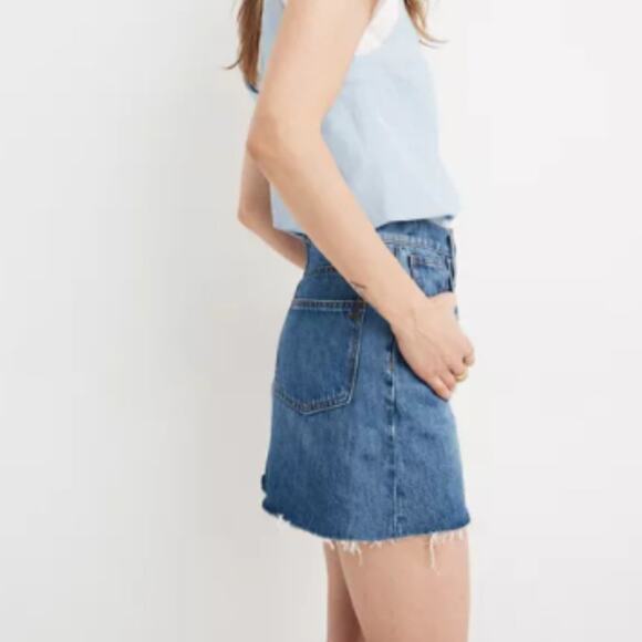 Madewell Denim A-Line Mini Skirt in Lakeline Wash - Picture 2 of 9